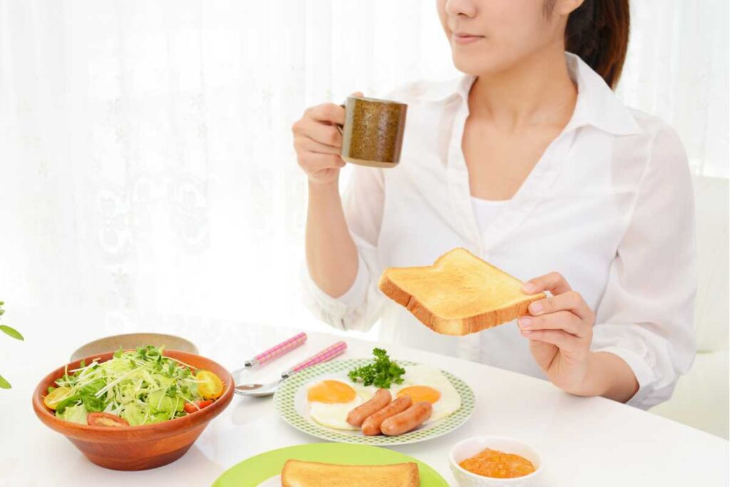 効果的な筋トレの時間帯と食事のタイミング